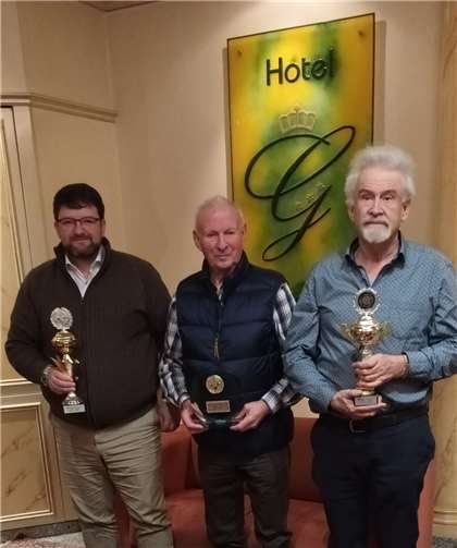 Die Pokalsieger: v.l.n.r.: Thomas Müller, Heinz Düfrain, Werner Kuhlen.