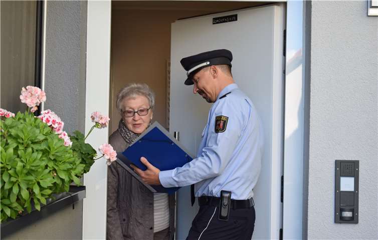 Die Polizei Rheinland-Pfalz berät auch zu Hause. LKA