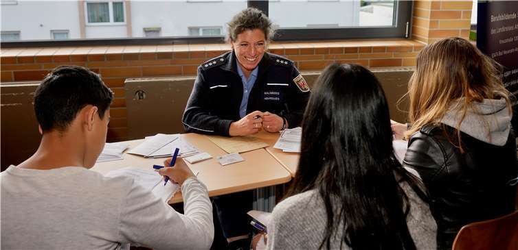 Die Polizei durfte natürlich auch nicht fehlen.