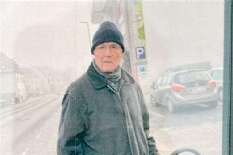 Die Polizei fahndet nach diesem Mann. Foto: Polizei Bonn