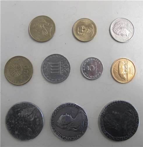 Die Polizei geht bei ihrem Fund von Diebesgutaus. Fotos: Kripo Neuwied