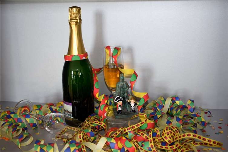 Die Polizei rät zum verantwortungsbewussten Umgang mit Alkohol. Foto: LKA