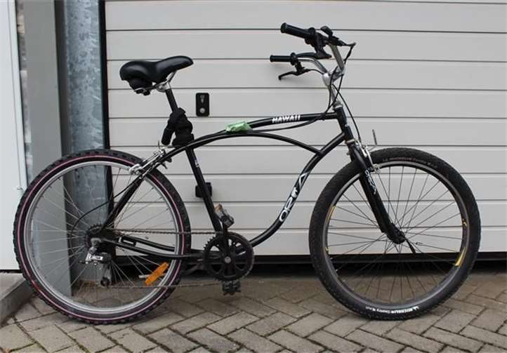 Die Polizei sucht den Besitzer des sichergestellten Fahrrades. Foto: Polizei