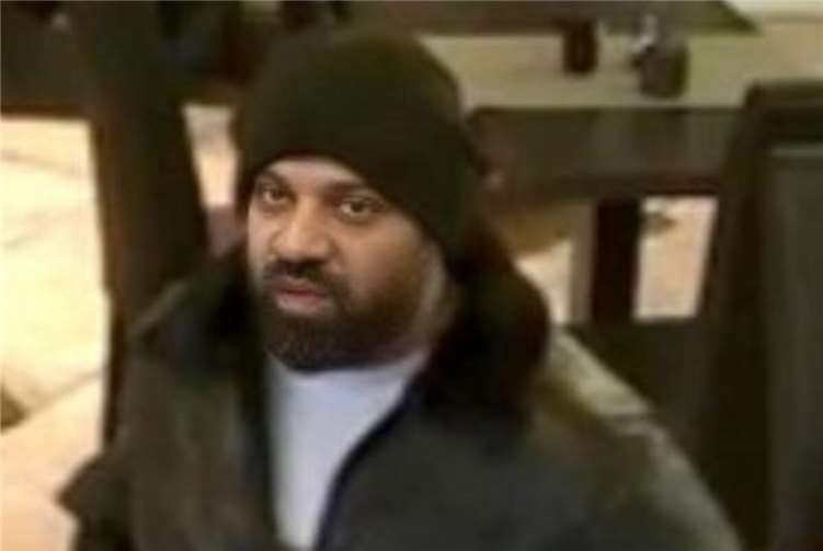 Die Polizei sucht nach diesem Mann. Foto: Polizei Bonn