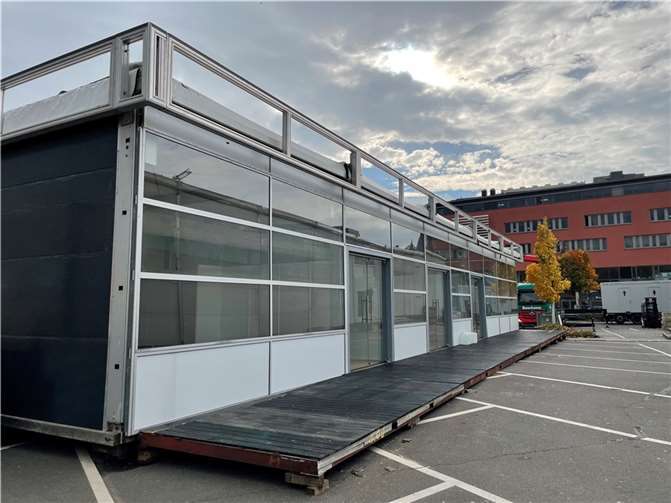 Die Pop-Up-Mall während des Aufbaus im letzten Herbst.  Foto: ROB