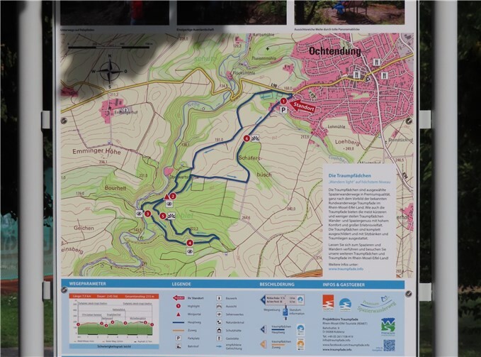 Die Portaltafel des ‚Nette-Romantikpfads“ an den Parkplätzen des Jakob-Vogt-Stadions in der Schillerstraße.Foto: Ortsgemeinde