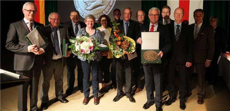 Die Preisträger aus dem Westerwaldkreis, Beate Salzer, Alfons Giebeler, Jochen Ickeroth und Michael Thiesen.