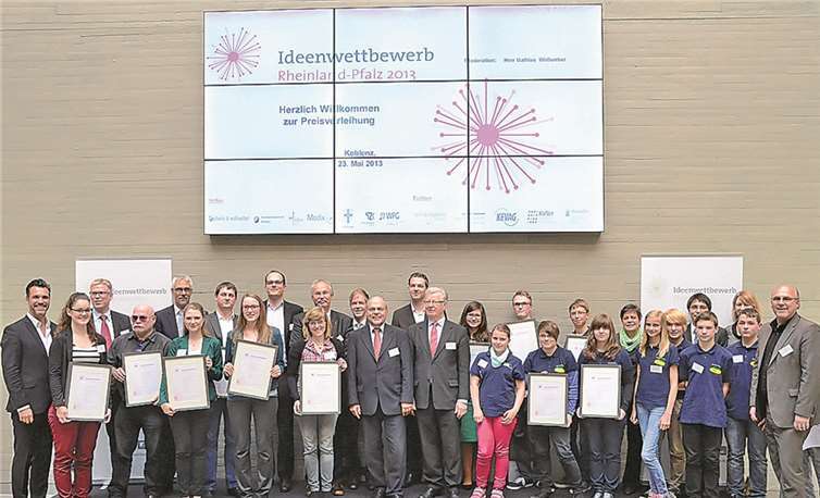 Die Preisträger des Ideenwettbewerbs Rheinland-Pfalz 2013 hatten allen Grund zur Freude.Nicole Bouillon Fotografie
