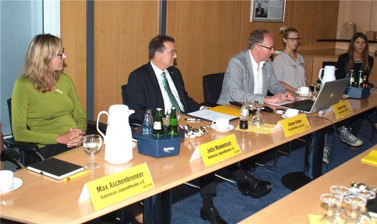 Die Pressekonferenz brachte Vorfreude auf ein Feuerwerk an Attraktionen zum großen Lotto-Glüxfest zum 70. Geburtstag von Lotto-Rheinland-Pfalz.