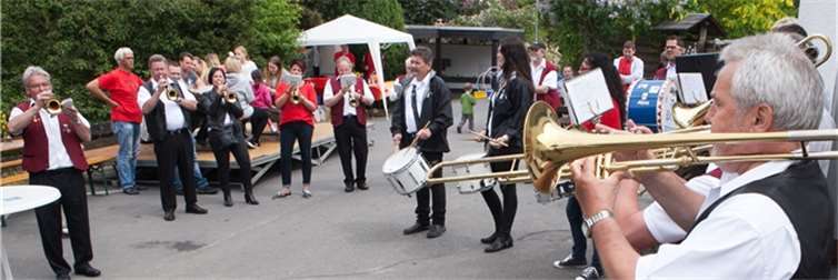 Die Printemänner um Ewald Zimmermann sorgten für musikalische Kurzweil.Jost
