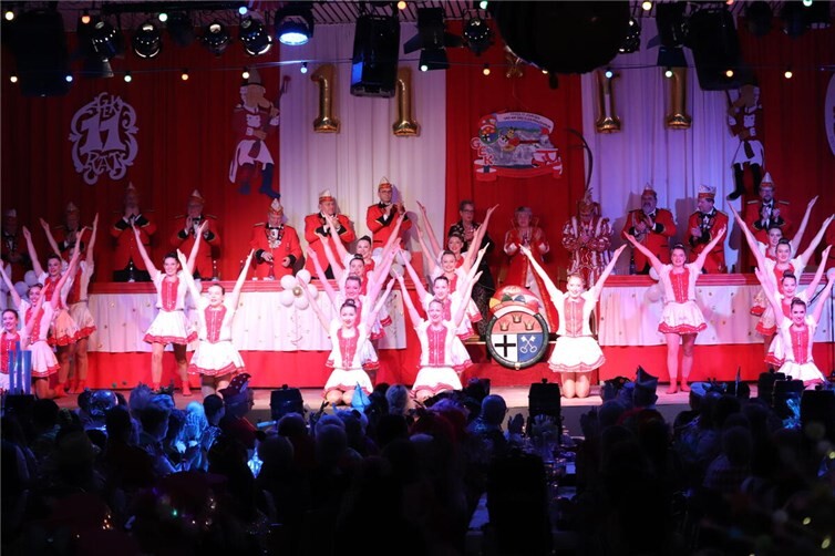 Die Prinzengarde Erpel begeisterte das Publikum.Fotos: Daniela Simon