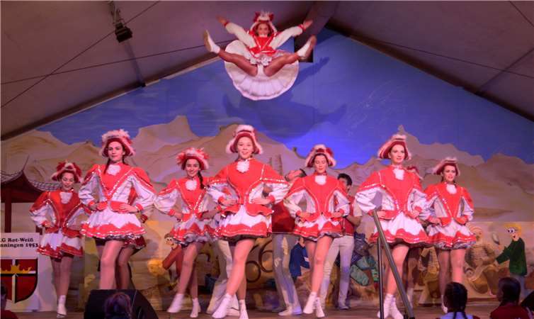 Die Prinzengarde zeigte einen schmissigen Tanz.