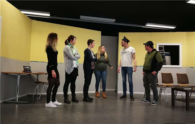 Die Proben und Bühnenarbeiten laufen auf Hochtouren.Foto: privat