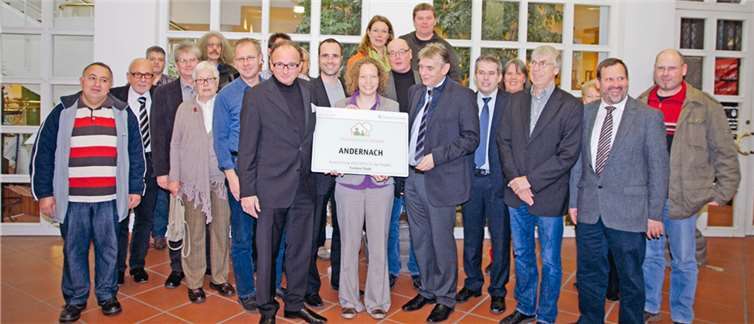 Die Projektbeteiligten der „Essbaren Stadt“ freuten sich über die Auszeichnung Andernachs.WPA