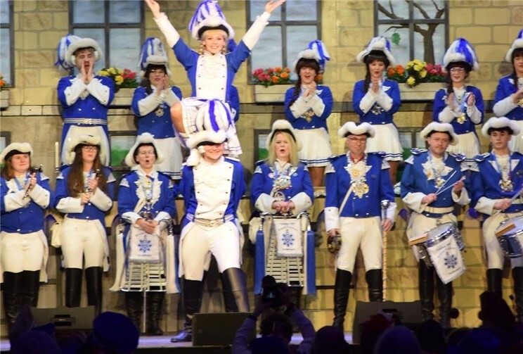 Die Prunksitzungen der KG Fidelitas 1893 „Blaue Funken“ e.V. begeisterten das Publikum. Foto: privat