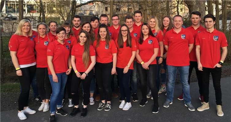 Die Puderbacher Dorfjugend hat die stolze Summe von 1.000 Euro an die Kinderkrebshilfe Bonn gespendet.Foto: privat