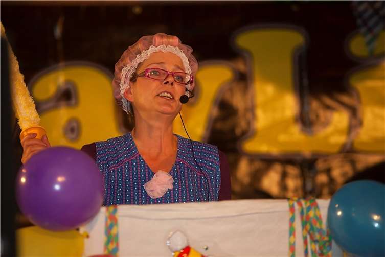 Die Putzfrau Schroeder ausm Bretzejarte wusste einige aus dem Ort zu berichten.