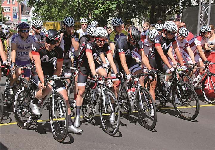 Die RSC-Fahrer konzentriert am Start: (Von links) Jan-Niklas Jünger, Sven Göttlicher, Norbert Seewald und Gero Walbrül.