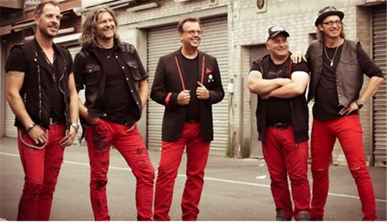 „Die Räuber“ kommen nach Rieden. „Die Räuber“