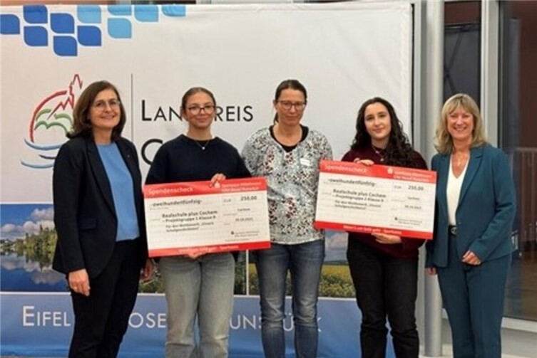 Die Realschule gewann zwei Hauptpreise von je 250 Euro. Foto: Martin Back