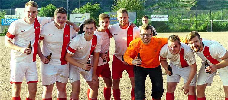 Die Red Jackets sind Dieblicher Dorfmeister und Titelverteidiger zugleich.Eduard Brust