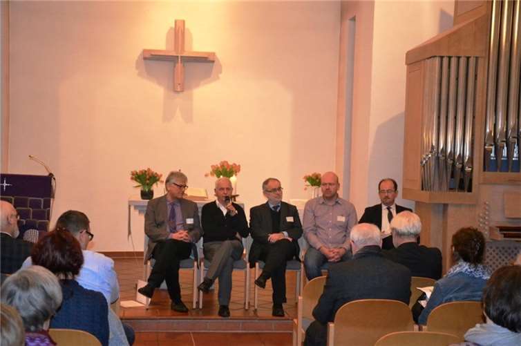 Die Referenten der Diakonischen Konferenz.