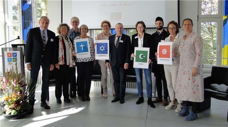 Die Referenten des Tages lieferten, bezogen auf die verschiedenen Religionen, Einblicke in spirituelle Traditionen, Riten und religiöse Bräuche im Sterbeprozess. Foto: Koblenzer Hospizverein.Foto: Koblenzer Hospizverein