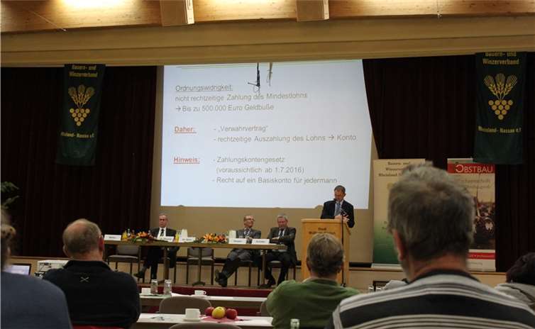 Die Referenten hatten viel Anschauungsmaterial mitgebracht.privat