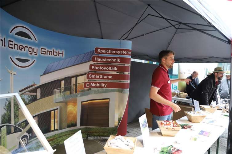 Gemeinsam die Energie der Zukunft gestalten Die Rehl Energy hatte zur großen Hausmesse eingeladen. Fotos: WAMFO.DE