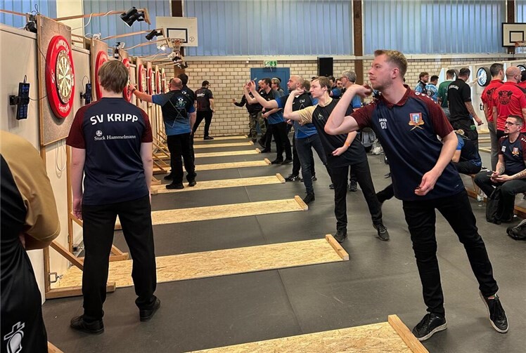 Die Reise führte das Team nach Blankenrath, wo sowohl der Abschluss der Hinrunde als auch der Auftakt zur Rückrunde gespielt wurde. Foto: SV Kripp