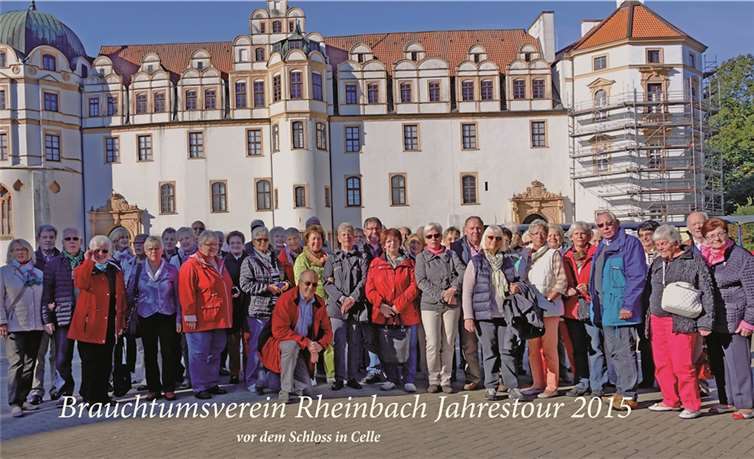 Die Reisegruppe besichtigte u.a. auch das Schloss in Celle.privat