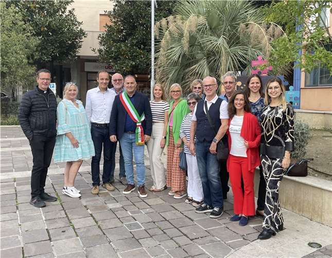 Die Reisegruppe des Partnerschaftskreises Lahnstein-Montesilvano e.V. verlebte eine schöne Zeit in Italien.  Foto: privat