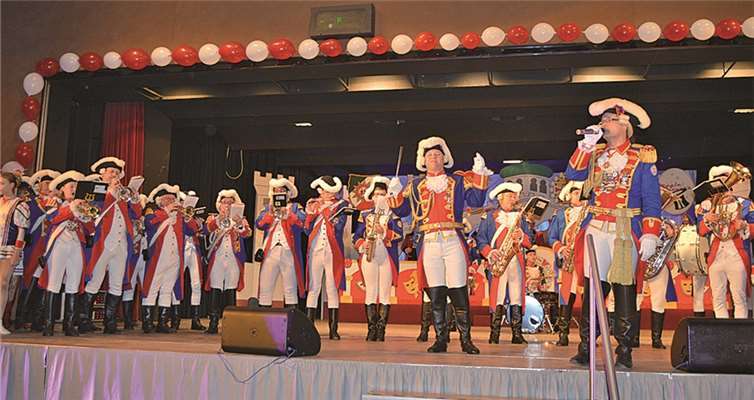Die Remagener Stadtsoldaten trafen den richtigen Ton in der Rheinhalle. AB