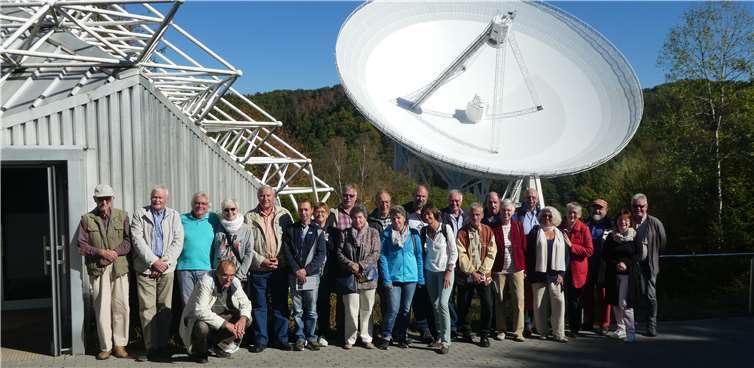 Die Rentnergilde Ockenfels besuchtigte das Radio-Observatorium Effelsberg. privat
