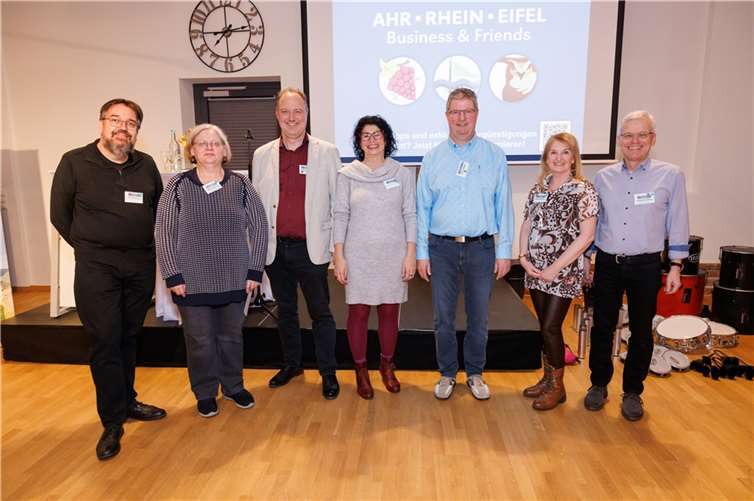 Die Rhein-Ahr-Eifel Business Friends trafen sich in Ahrweiler.  Foto: Schuh Photography