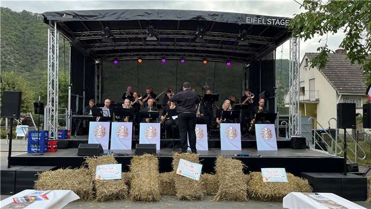 Die Rhein-Mosel-BigBand.
