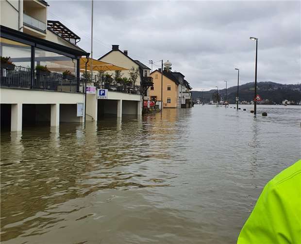 Die Rheinanlieger sind an das Hochwasser gewöhnt.