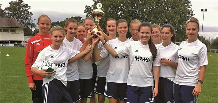 Die Rheinbacher B-Juniorinnen zeigten ihre Klasse und durften sich zurecht über den Gewinn des Adler-Cup freuen.privat