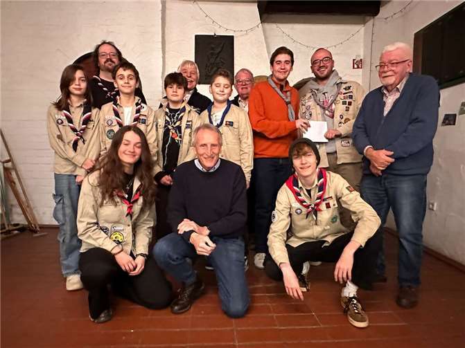 Die Rheinbacher Georgspfadfinder wurden mit einer Summe von 2.000 Euro unterstützt.  Foto: Maria Sesterheim