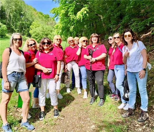 Die Riedener Möhnen bei ihrer Wanderung.  Foto: privat