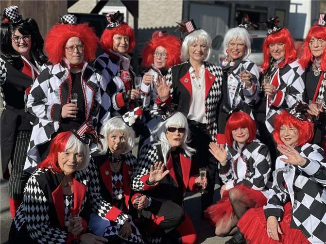 Die Riedener Möhnen veranstalten am 15. Februar ihren bunten Abend.  Foto: privat