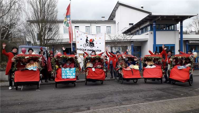 Die Rikschas waren der Hingucker beim Karnevalsumzug.Foto: privat