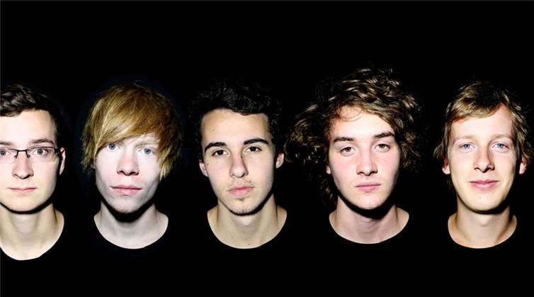 Die Rockbuster-Siegerband Indianageflüster tritt in der Werkstatt auf. Fotos: Music Live e.V.