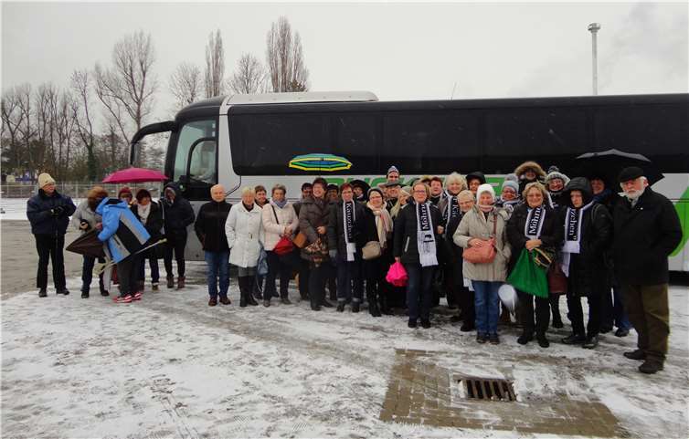 Die Rohrer Käuzchen während ihrer Fahrt zum Aachener Weihnachtsmarkt.privat