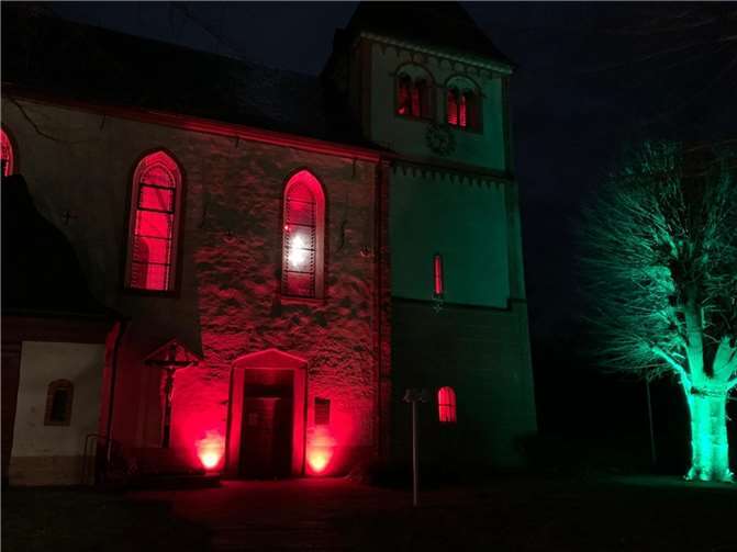 Die Rosenkranzkirche soll wie in diesem Beispiel beleuchtet werden. Foto: privat