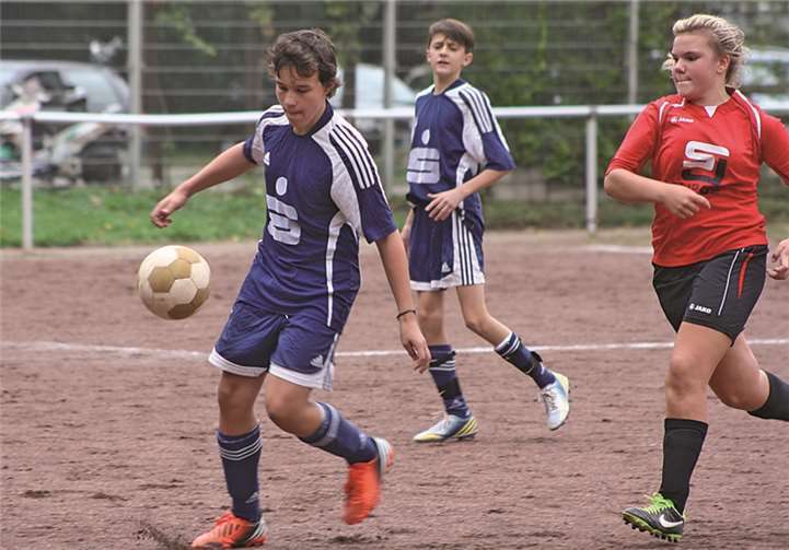 Die SG-Abwehr um Tim Scherhag (l.) und Philipp Steinborn ließ keinen Gegentreffer zu.privat