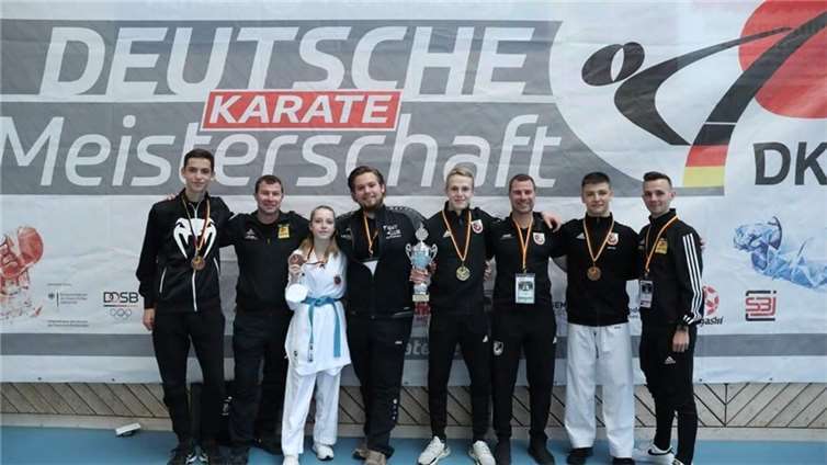 Die SG Anhausen Athleten wieder erfolgreich bei der Deutschen Meisterschaft der Jugend und Junioren im Karate.