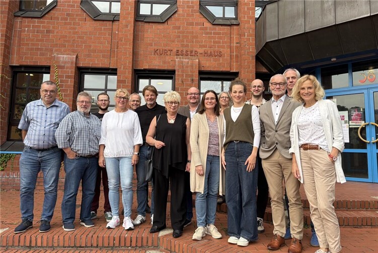 Die SPD-Fraktion im Koblenzer Stadtrat beim Besuch der Jugendkunstwerkstatt Koblenz. Foto: SPD Koblenz