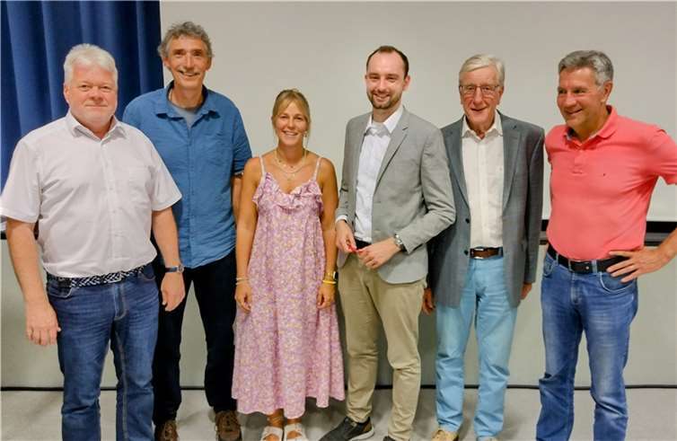 Die SPD-Fraktion mit Beigeordnetem. Foto: Guido Baulig