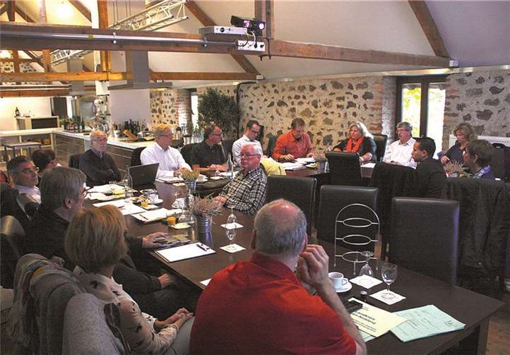 Die SPD-Kreistagsfraktion bei ihrer Klausurtagung in den Waldörfer Höfen/Ochtendung. privat